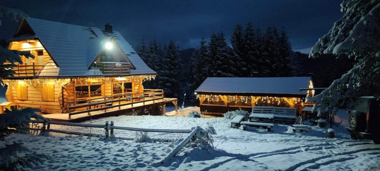 Gosciniec Dziubasowki Villa Nowy Targ Exterior photo